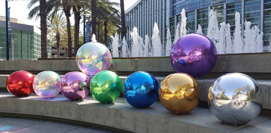 Custom PVC Kerst Grote spiegelbal Kleuren Outdoor decoratieve opblaasbare reflecterende ballonnen